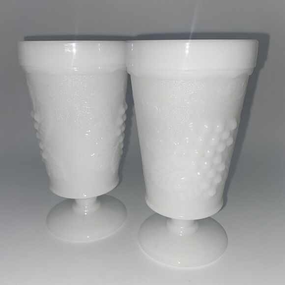 Anchor Hocking White Milk Glass Grape Leaves 5 3/4” Footed Goblet  Set Of 2 - Picture 1 of 11
